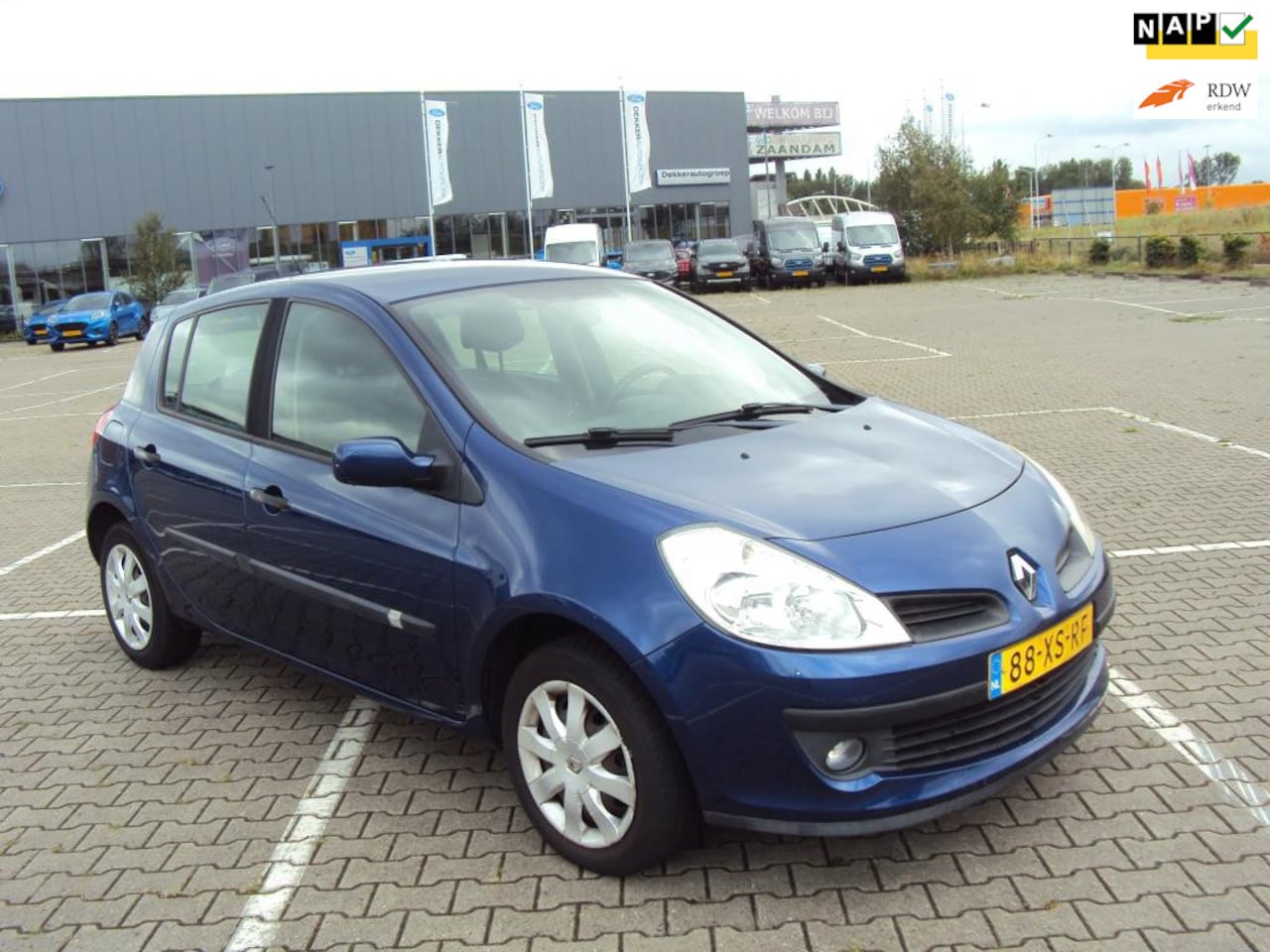 Renault Clio - 1.4-16V Dynamique 1.4-16V Dynamique - AutoWereld.nl