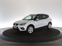 Seat Arona - 1.0 TSI 70kW Style Bus Intense Plus | Trekhaak | Virtual cockpit | Clima | Navi