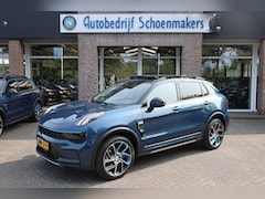 Lynk & Co 01 - 1.5 261PK 6, 6 Kwh LADEN 360-CAMERA PANO/SCHUIF INFINITY DAB NAVI CARPLAY STOELVERWARMING