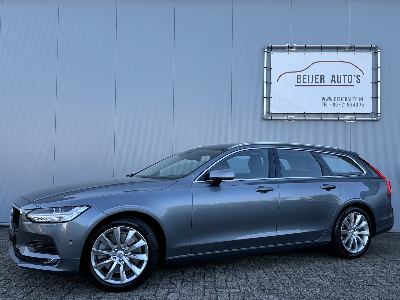 Volvo V90 - 2.0 T5 Momentum Trekhaak/Leer/Dealer/18inch. - AutoWereld.nl