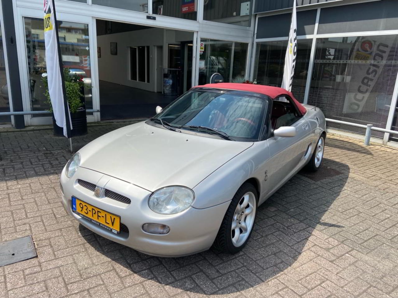 MG F - MGF 1.8 I 75TH LIMITED EDITION 768/2000 - AutoWereld.nl