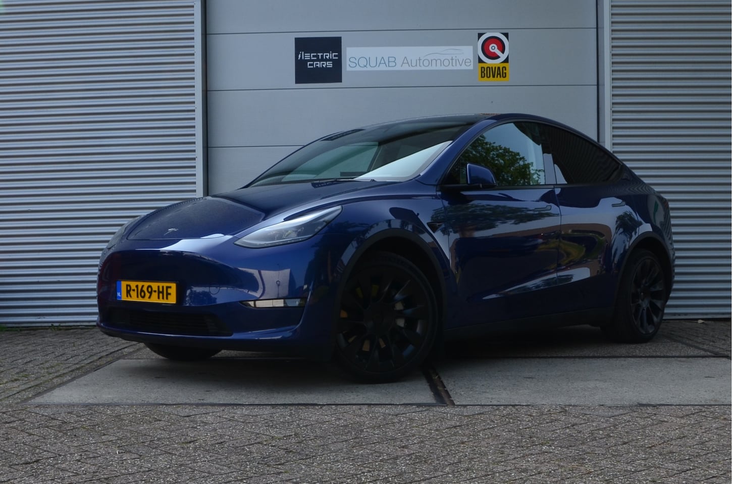 Tesla Model Y - Long Range AWD 75 kWh AutoPilot, rijklaar prijs - AutoWereld.nl