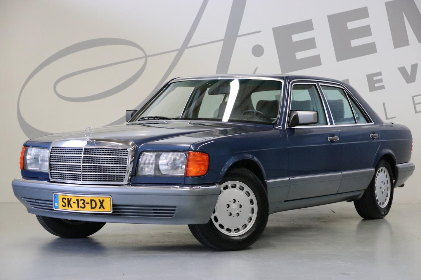 Mercedes-Benz S-klasse - 260 SE/ W126/ Schuifdak/ NAP/ Origineel NL - AutoWereld.nl