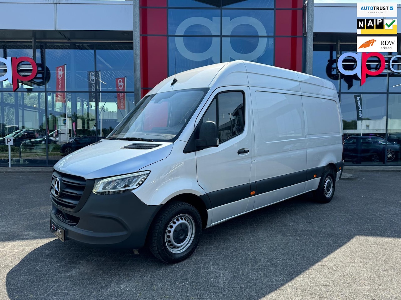 Mercedes-Benz Sprinter - 314 2.2 CDI L2H2 LED Camera Apple Carplay DAB+ - AutoWereld.nl