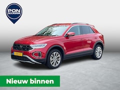 Volkswagen T-Roc - 1.5 TSI 150 PK DSG Life | NIEUW BINNEN | Apple CarPlay | Getint Glas | Navigatie | ACC |