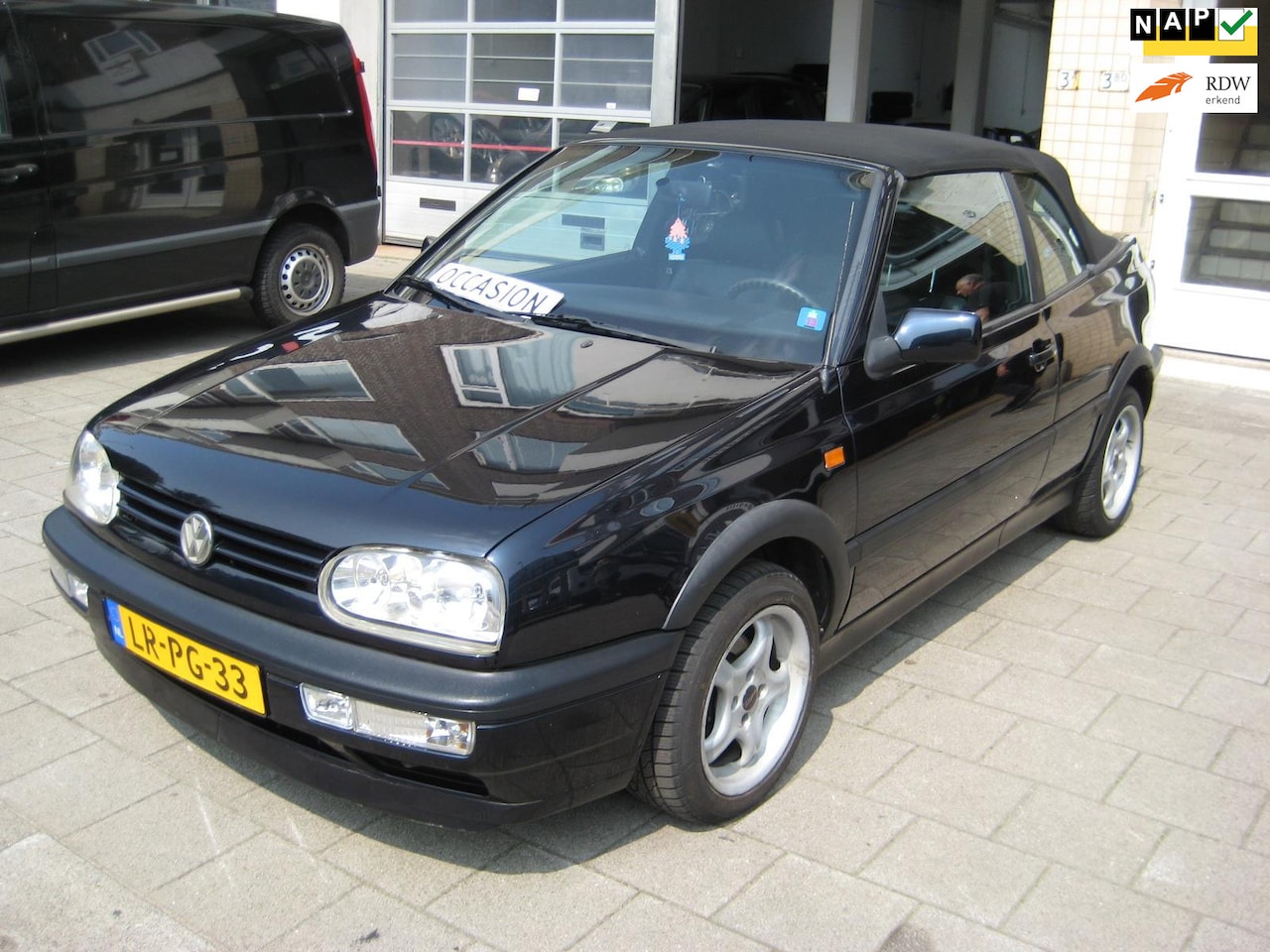 Volkswagen Golf Cabriolet - 1.8 Avantgarde 1.8 Avantgarde - AutoWereld.nl