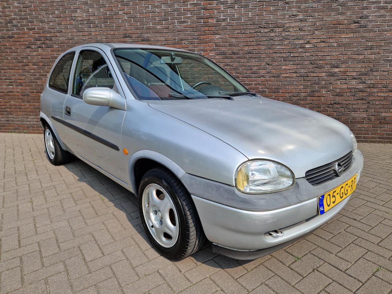 Opel Corsa - 1.2i-16V Onyx 1e eigenaar APK 08-2025 NAP uniek - AutoWereld.nl