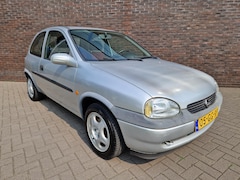 Opel Corsa - 1.2i-16V Onyx 1e eigenaar APK 08-2025 NAP uniek