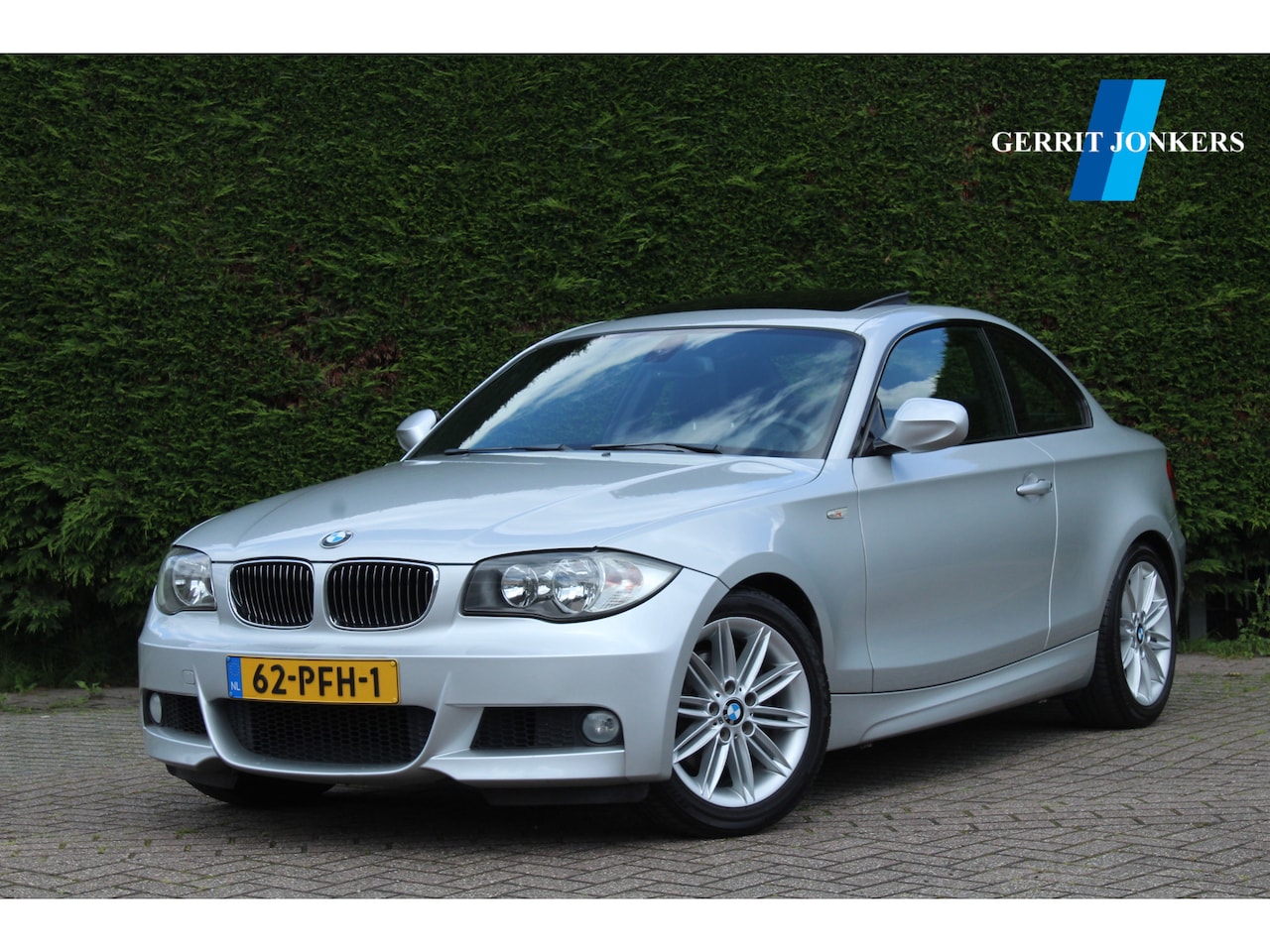 BMW 1-serie Coupé - 120i High Executive M Sport | Schuifdak | nieuwstaat! - AutoWereld.nl