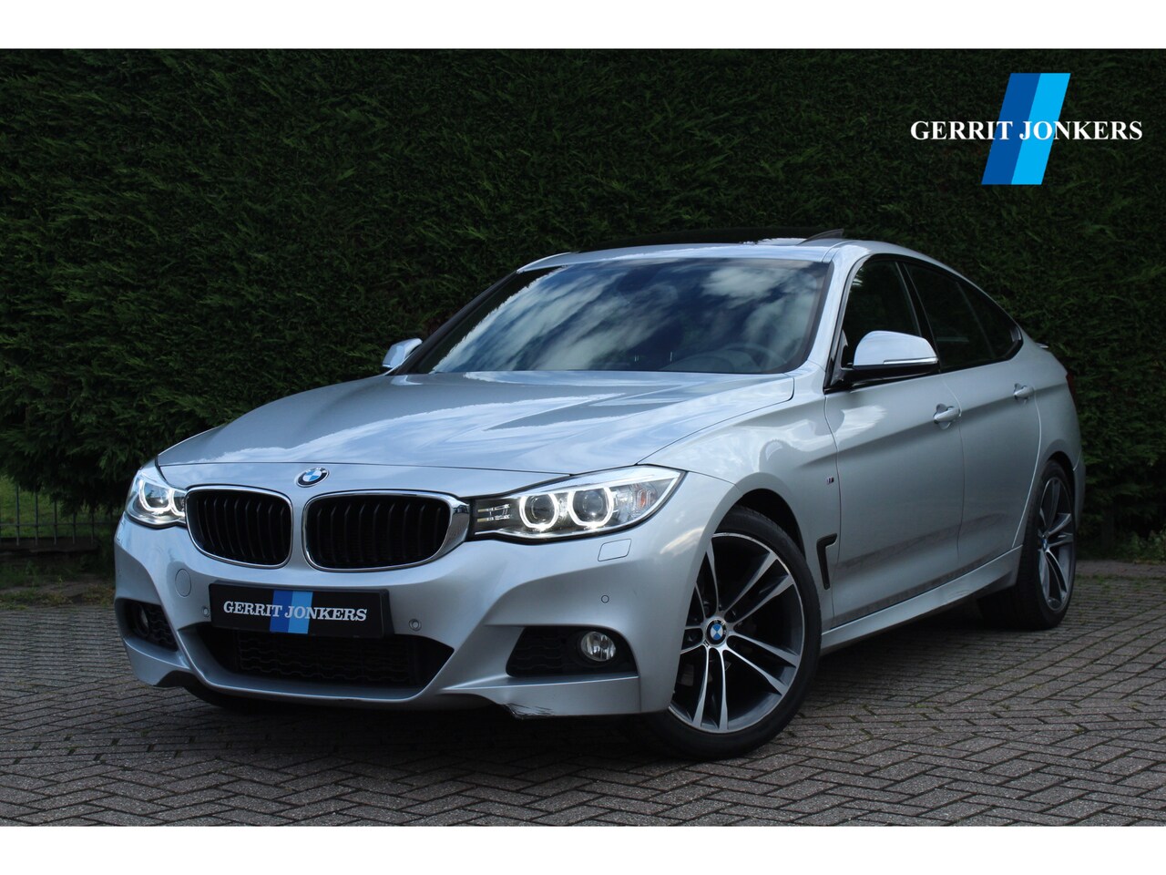 BMW 3-serie Gran Turismo - 320i M Sport Edition | Panoramadak - AutoWereld.nl