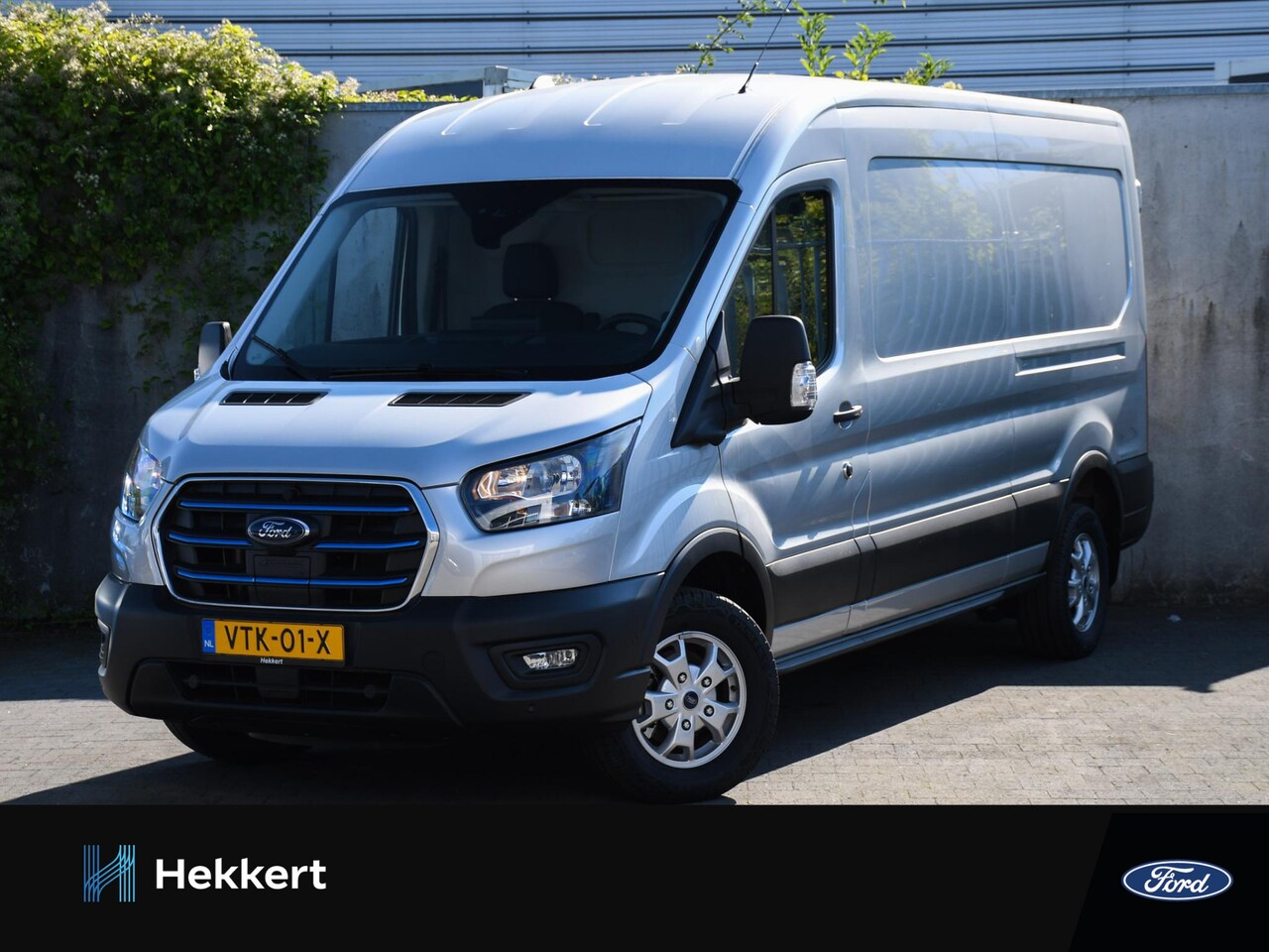 Ford E-Transit - Trend GB 350 L3H2 68kWh 184pk Automaat ADAP. CRUISE | WINTER PACK | CAMERA VOOR + ACHTER | - AutoWereld.nl