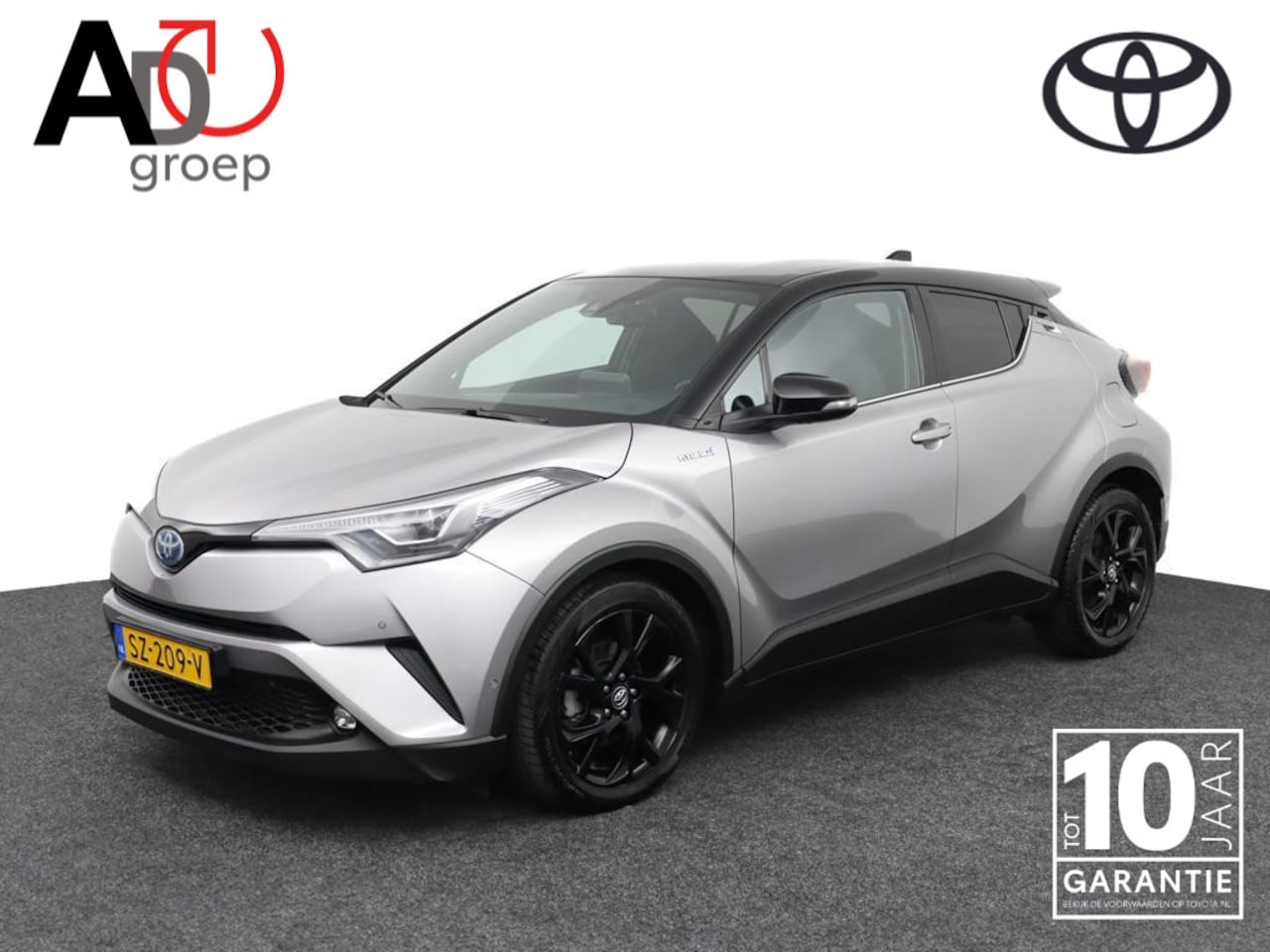 Toyota C-HR - 1.8 Hybrid Bi-Tone | Parkeercamera | Parkeerhulp | Blindspot | Keyless start en entry | - AutoWereld.nl