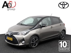 Toyota Yaris - 1.5 Hybrid Dynamic Bi-Tone | Full map navigatie | Keyless entry en start |