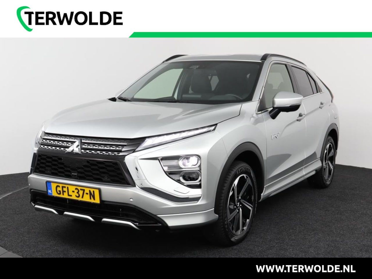 Mitsubishi Eclipse Cross - 2.4 PHEV Instyle Automaat | Climate Control | Bekleding Leer/Alcantara | 360 Camera | All- - AutoWereld.nl