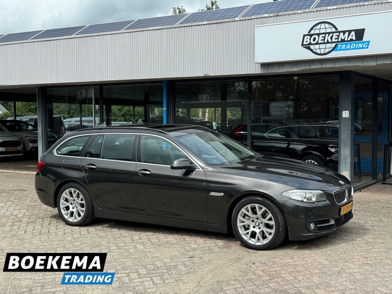 BMW 5-serie Touring - 535xd High Exe. Vol opties! Soft close ACC Pano Navi Camera - AutoWereld.nl