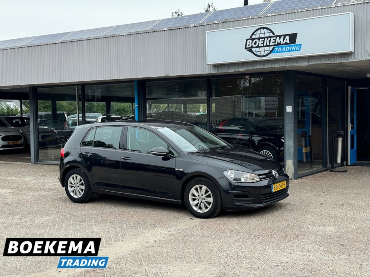 Volkswagen Golf - 1.6 TDI Highline Navi Clima Cruise PDC - AutoWereld.nl