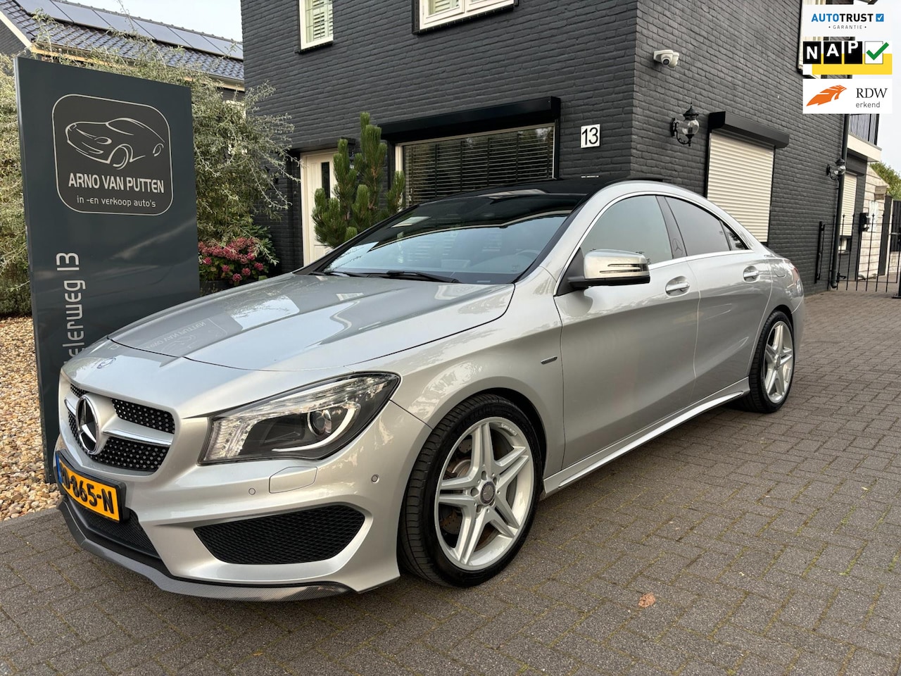 Mercedes-Benz CLA-Klasse - 220 CDI Edition 1 AMG / Panoramadak - AutoWereld.nl