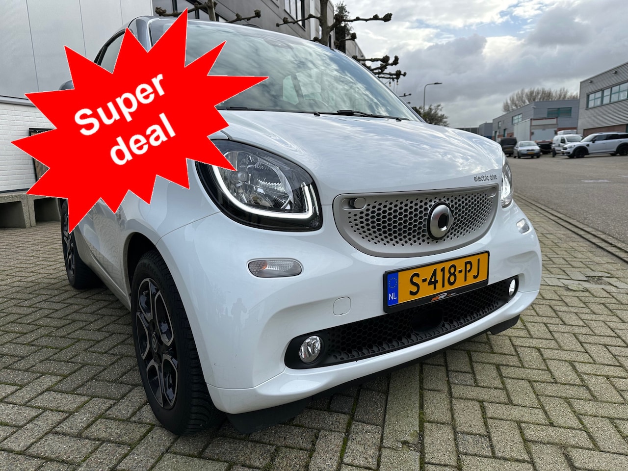 Smart Fortwo cabrio - ED Smart Fortwo Cabrio Electric nieuw staat - AutoWereld.nl