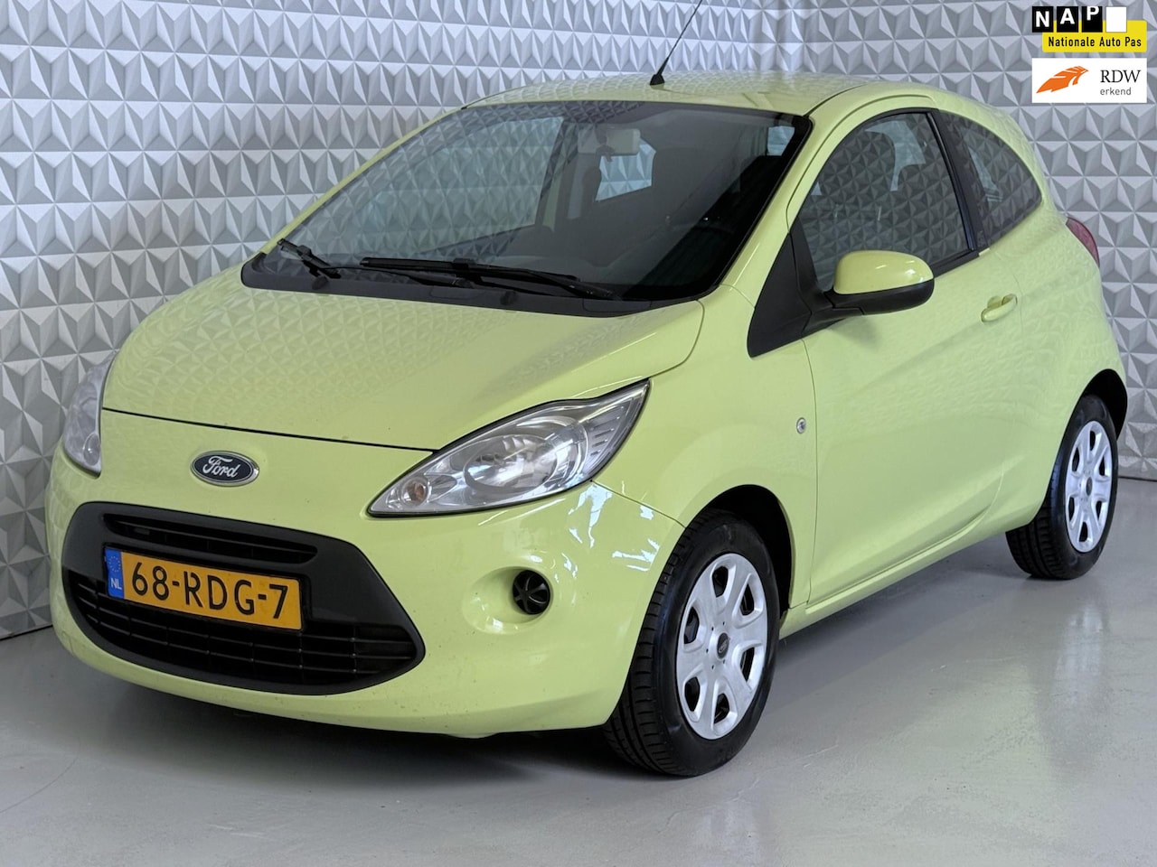 Ford Ka - 1.2 Comfort start/stop + AIRCO (2011) - AutoWereld.nl