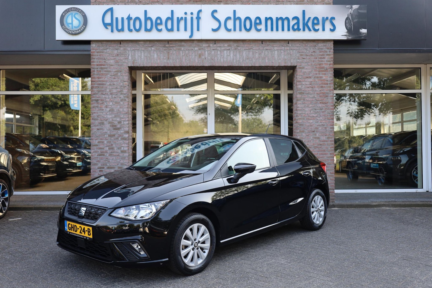 Seat Ibiza - 1.0 TSI NAVI CARPLAY DAB PDC LMV - AutoWereld.nl