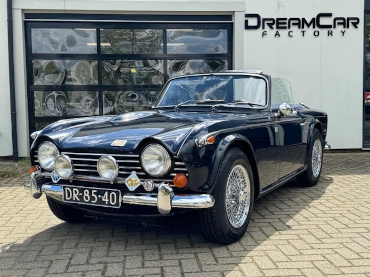 Triumph TR5 - TR 250 met overdrive - AutoWereld.nl