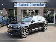 Volvo XC40 - 1.5 T3 Inscription PANO 360-CAMERA LEER HARMAN/KARDON 18"LMV 2xPDC NAVI DODEHOEK ENZ