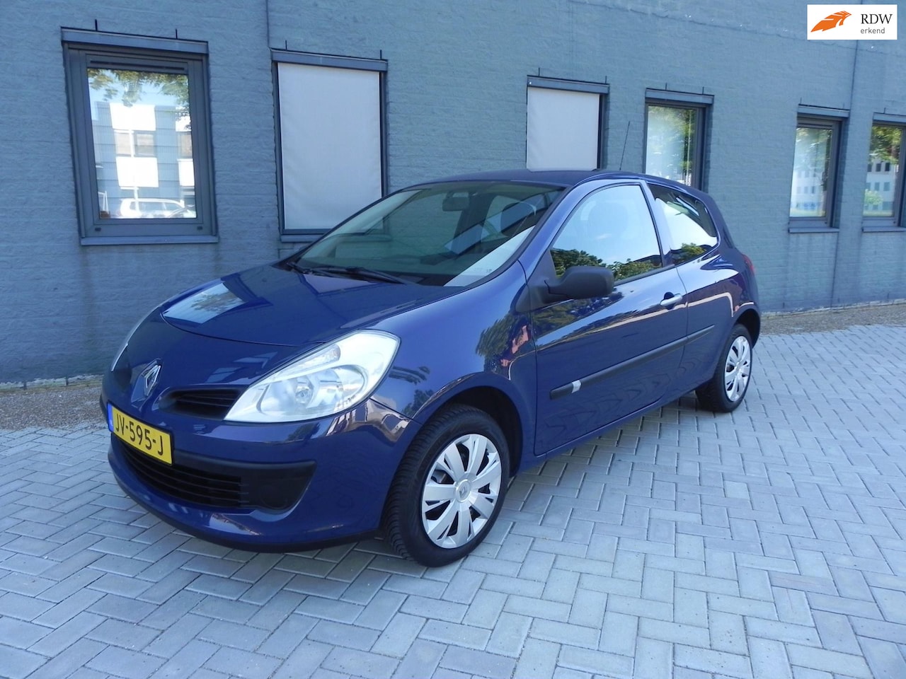 Renault Clio - 1.2 Expression 3 Drs Airco Apk 09-09-2025 - AutoWereld.nl