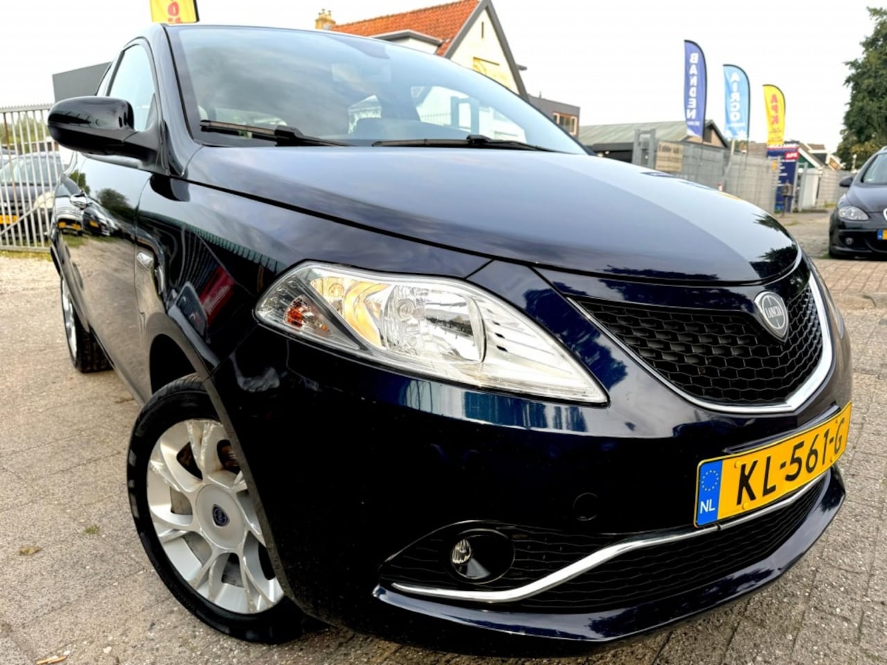 Lancia Y(psilon) - Ypsilon 0.9 TA Opening Ed. - AutoWereld.nl