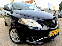 Lancia Y(psilon) - Ypsilon AUTOMAAT 0.9 TA Opening Ed