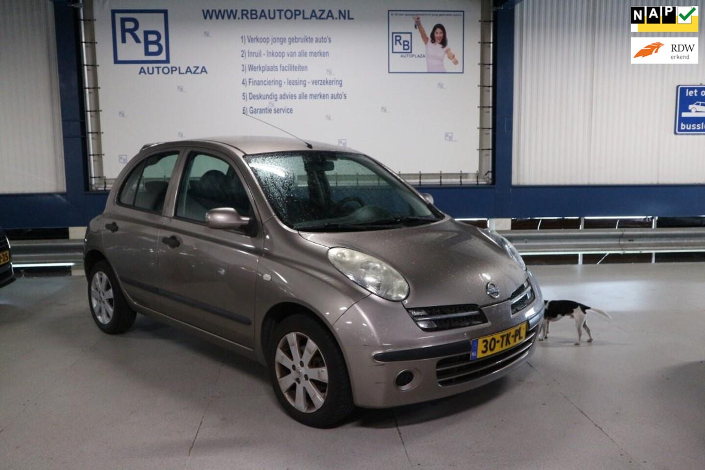 Nissan Micra - 1.2 Visia / Airco / groot scherm / 5 Deurs ! - AutoWereld.nl