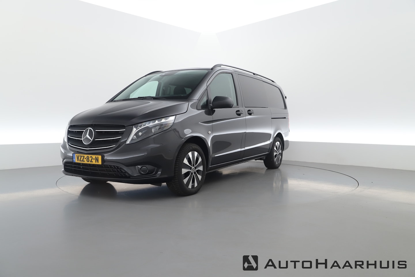 Mercedes-Benz Vito - 116 CDI Lang DC Comfort | Automaat | Camera | 2x Schuifdeur | Cruise | Trekhaak | Apple Ca - AutoWereld.nl