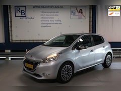 Peugeot 208 - 1.2 PureTech Style / NAV / PDC / VELG / 5 DRS