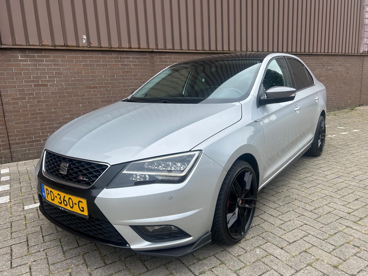 Seat Toledo - 1.4 TSI FR Connect Automaat Navi Camera Navi - AutoWereld.nl