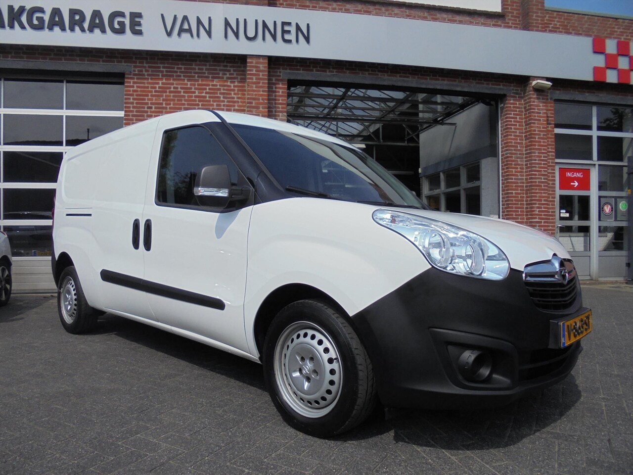 Opel Combo - L2-H1 1.3CDTI 95PK||Euro6||Trekhaak||Airco|| - AutoWereld.nl