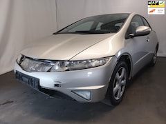 Honda Civic - 1.4 Comfort SCHADEAUTO