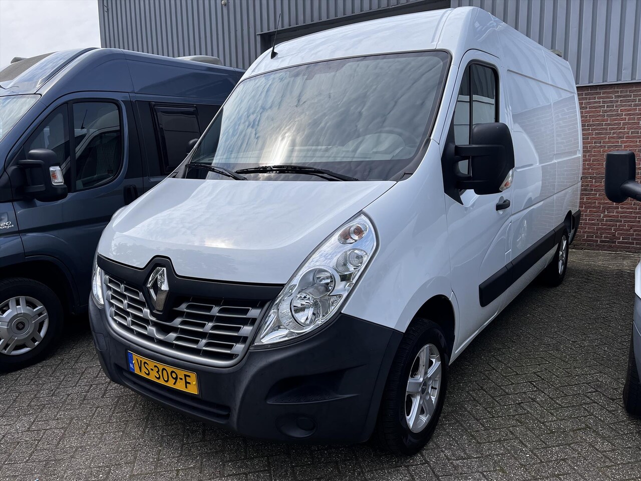 Renault Master - 2.3 DCI 81KW - AutoWereld.nl