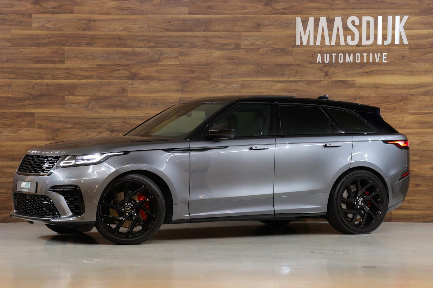 Land Rover Range Rover Velar - 5.0 V8 SV Dynamic|Massage|Pano|Dealer| - AutoWereld.nl