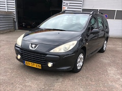 Peugeot 307 Break - 1.6-16V XS Keurig nette en prima rijdende 307 LET OP:WIJ ZIJN VERHUIST NIEUW ADRES IS VOLT