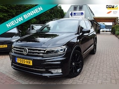 Volkswagen Tiguan - 2.0 TSI 4Motion R-LINE AUTOM/ADAP CRUISE/NAVI/AIRCO-ECC/CAMERA/BLUETOOTH/TREKH/LEDER/PDC V