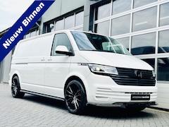 Volkswagen Transporter - 2.0 TDI 150pk | DSG Aut. | Lang | Black Edition | Spoilerset | Navigatie | Adaptive Cruise