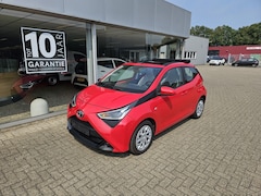 Toyota Aygo - 1.0 x-play cabrio NLauto | Dealeronderhouden