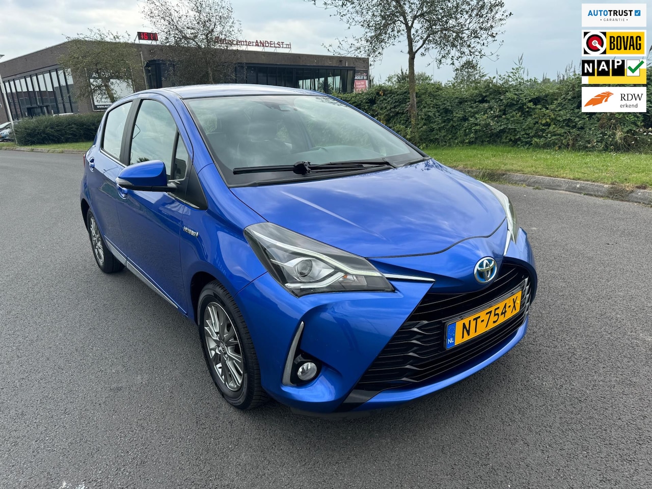 Toyota Yaris - 1.5 Hybrid Executive Navi,Cam,Cruise volledig OH - AutoWereld.nl