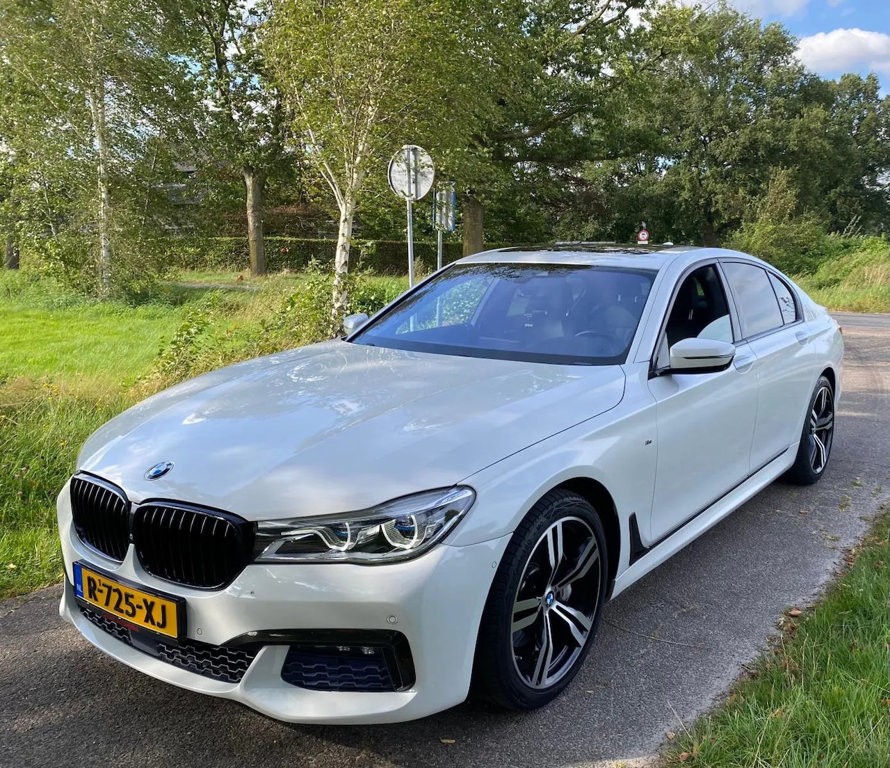 BMW 7-serie - 740d xDrive High Executive 740d xDrive High Executive - AutoWereld.nl