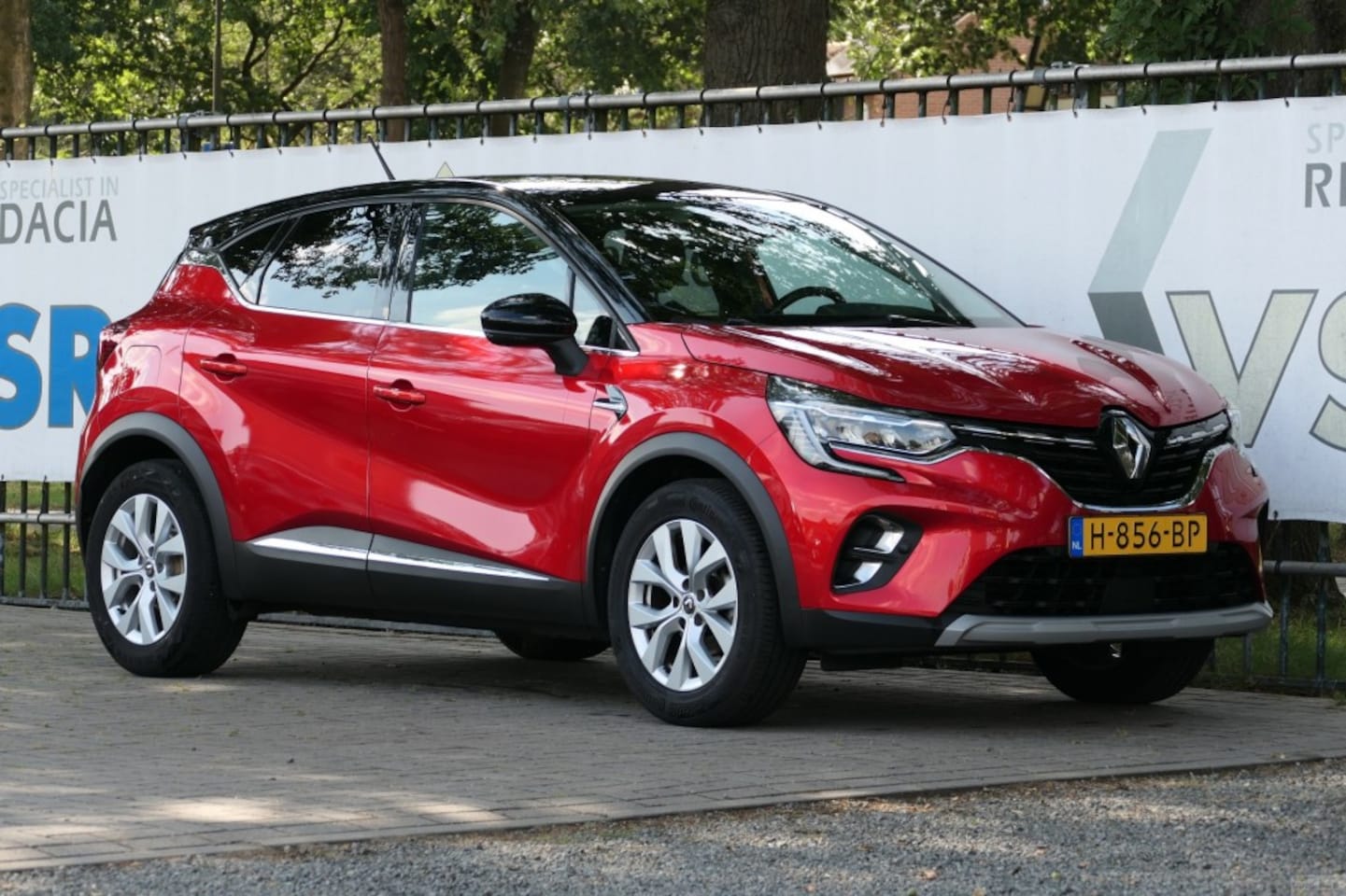 Renault Captur - TCe 100 Intens - AutoWereld.nl