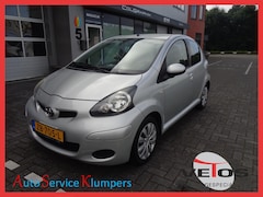 Toyota Aygo - 5DEURS/AIRCO/WINTERBANDEN