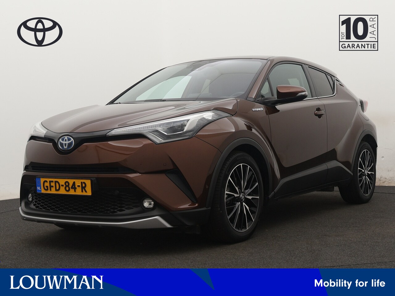 Toyota C-HR - 1.8 Hybrid Executive Limited | All Season banden | Stuur Stoelverwarming | Parkeersensoren - AutoWereld.nl