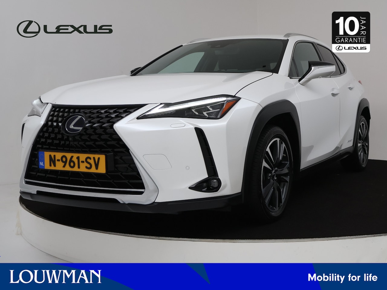 Lexus UX - 250h Executive Line President Pack | Navigatie | Rondomzicht camera | Triple LED | Stoel v - AutoWereld.nl