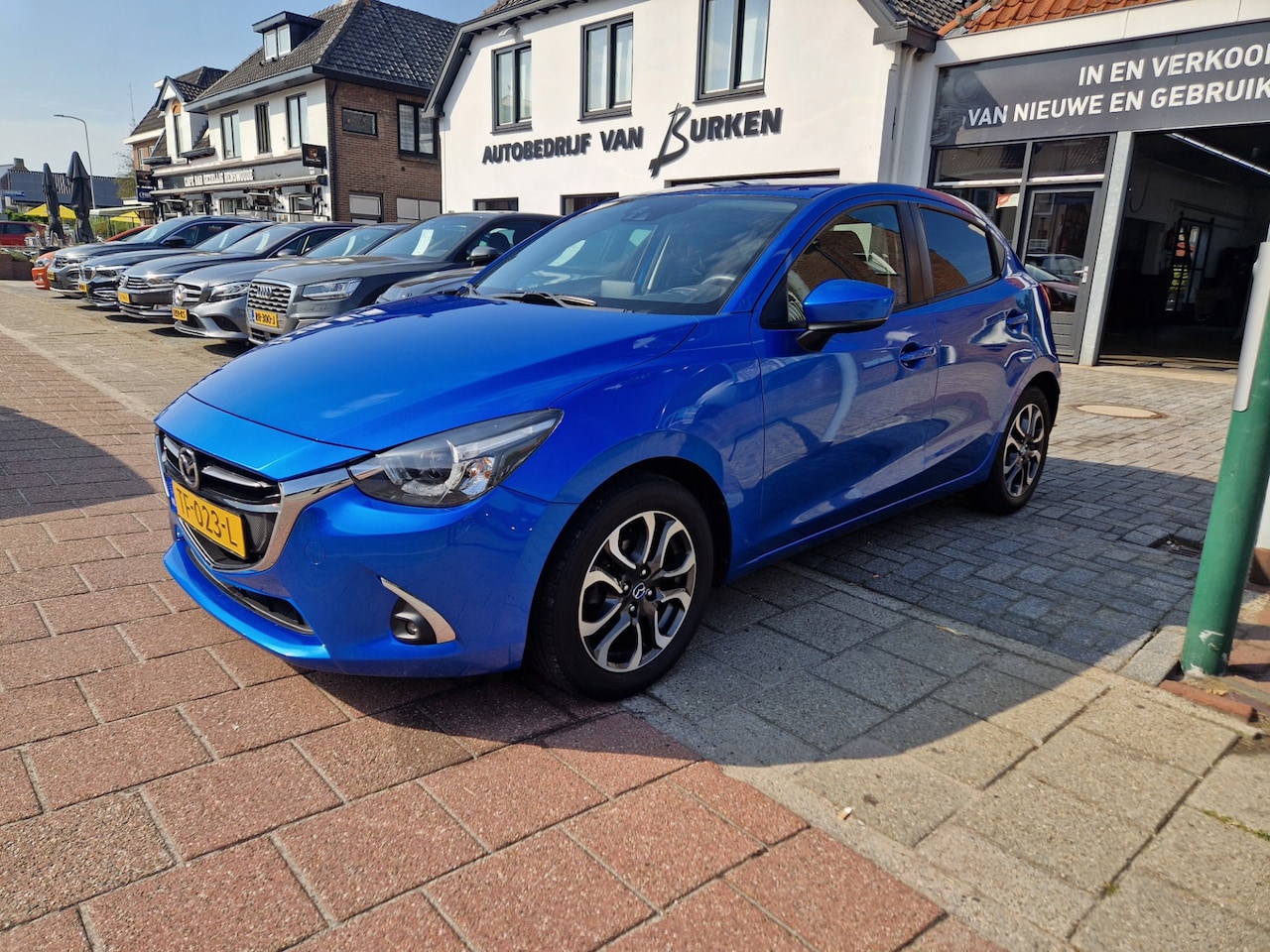 Mazda 2 - 1.5 Skyactiv-G GT-M 1.5 Skyactiv-G GT-M, Climate control,Navigatie,Parkeersensoren,Cruise control - AutoWereld.nl