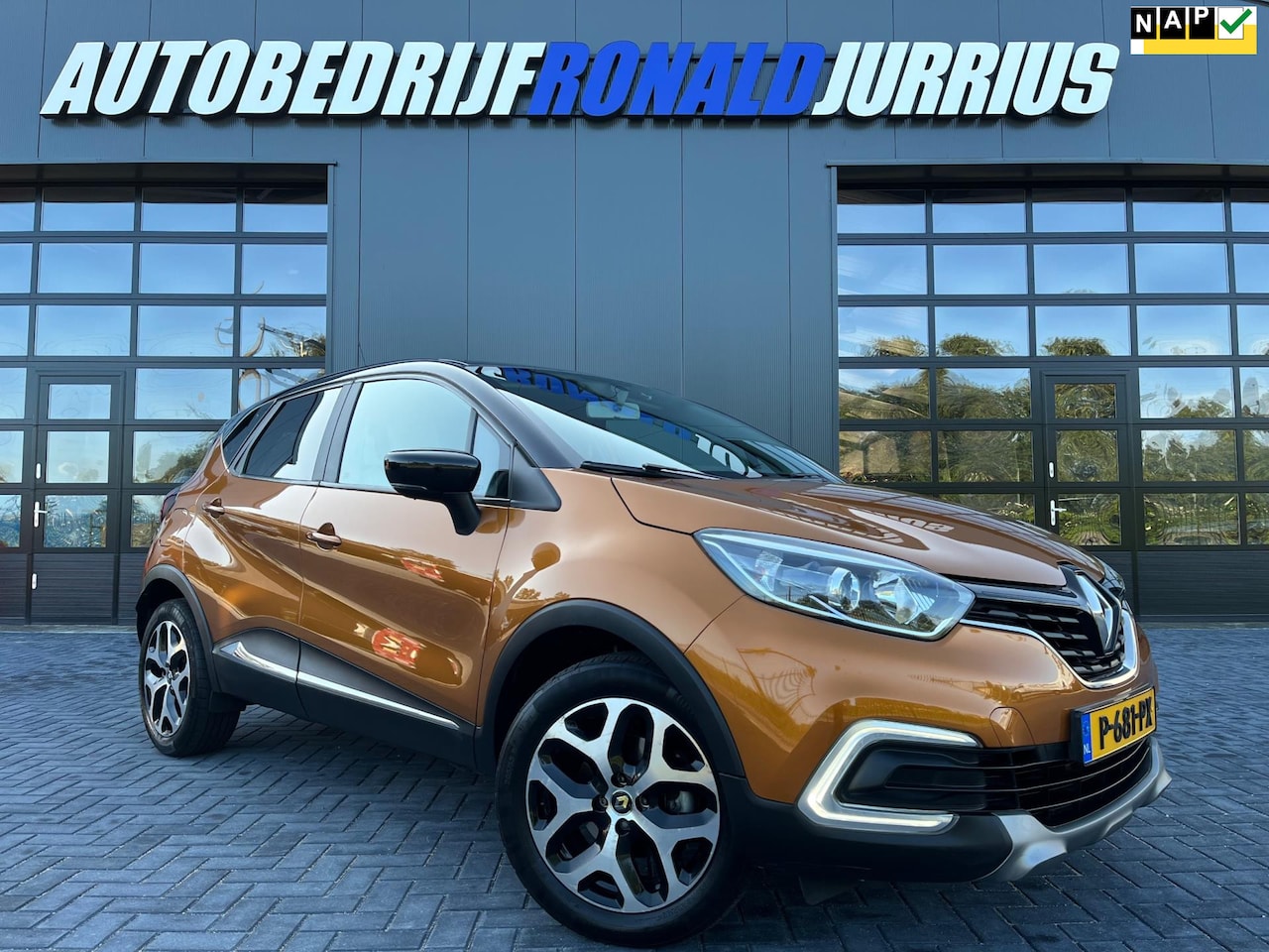 Renault Captur - 1.2 TCe Intens Automaat/Navigatie/Airco/Cruise/17Inch/Zwart-Dak - AutoWereld.nl