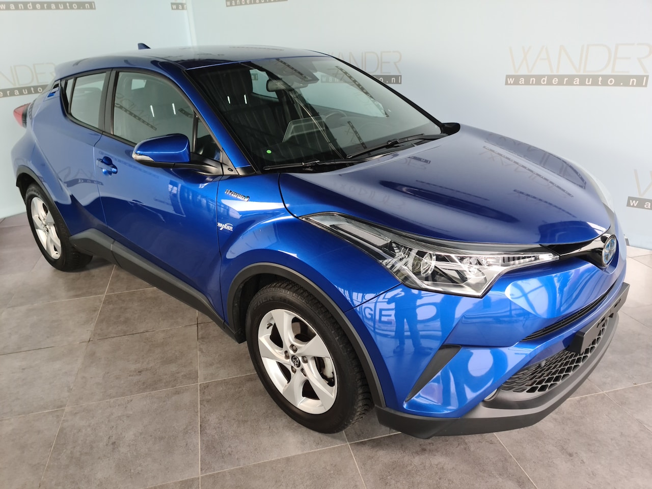 Toyota C-HR - CHR Hybride 1,8 - AutoWereld.nl